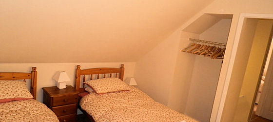 Bedroom, Kirsty Cottage